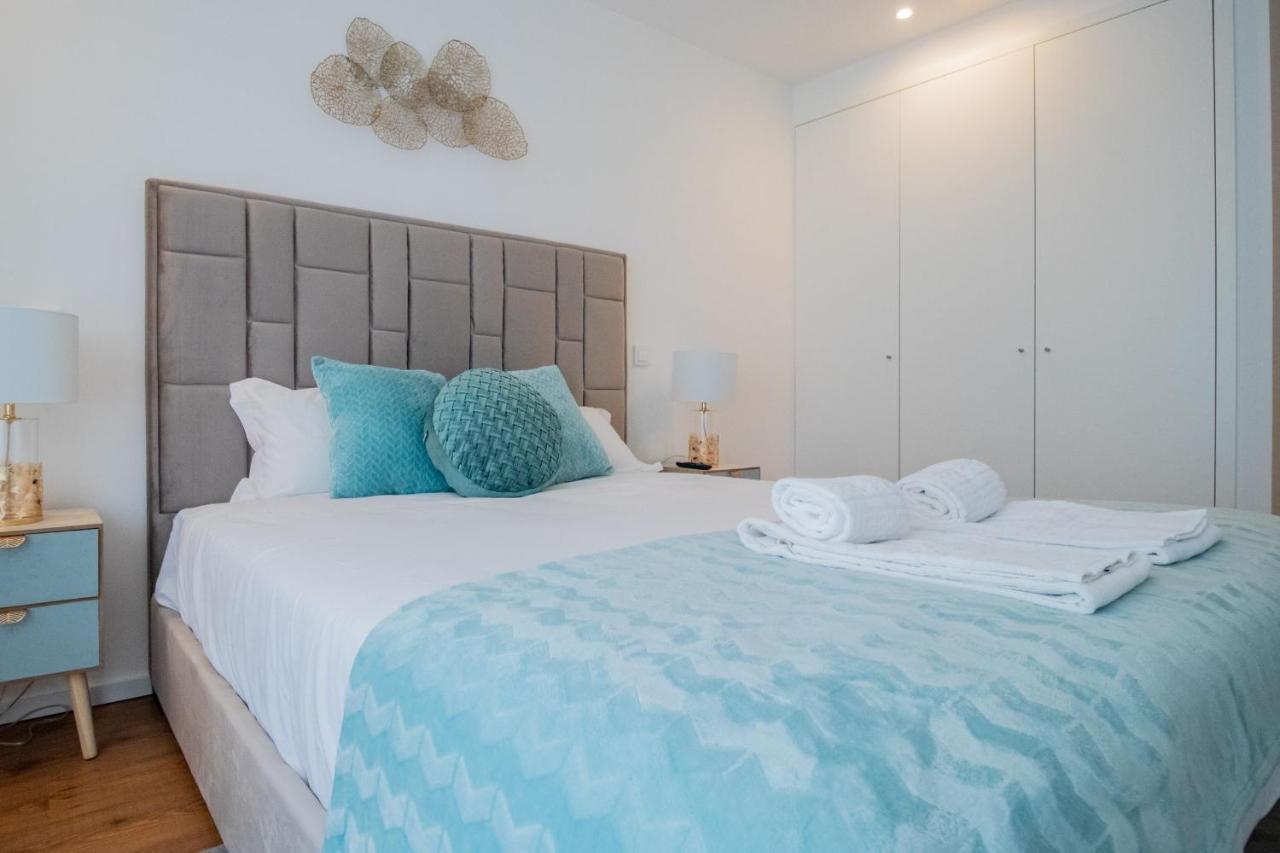 Stunning Apartment W/ Free Parking By Lovelystay Porto Exterior photo